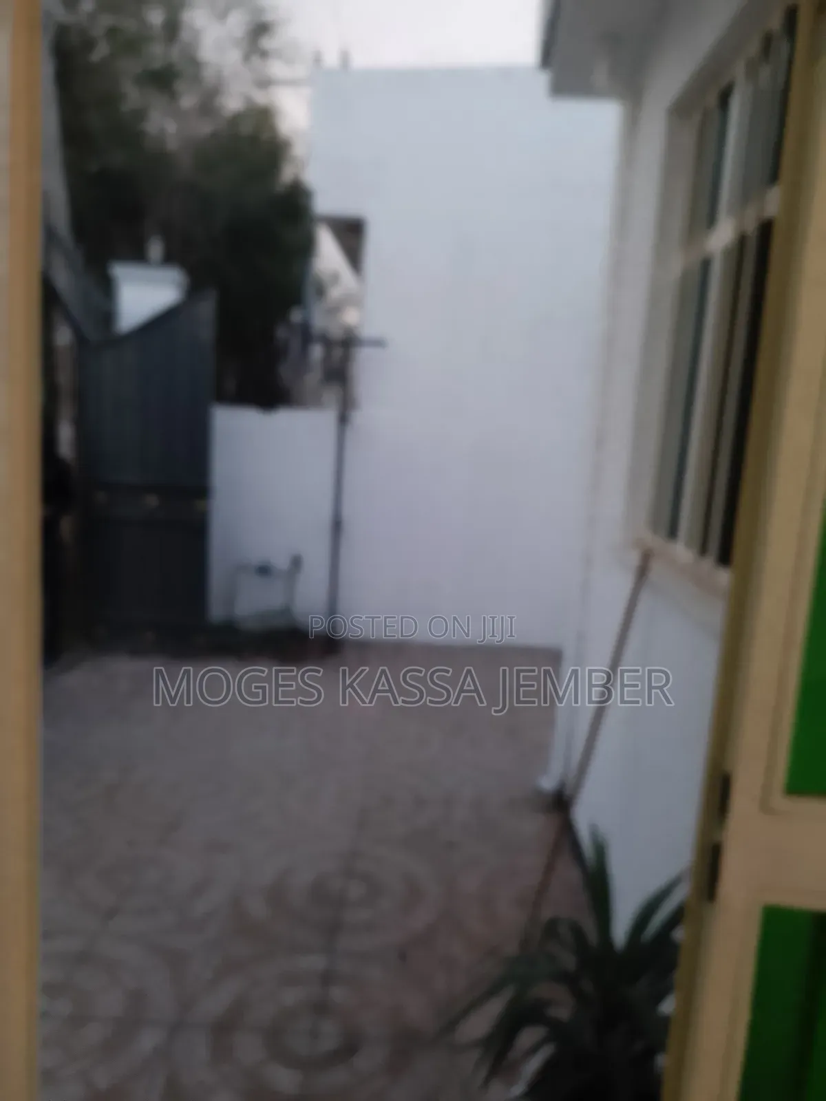 3bdrm Villa in አያት የሚሸጥ ምርጥ ዘመናዊ ቪላ, Yeka for sale