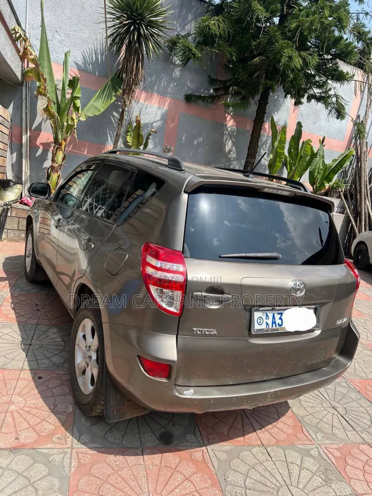 Toyota RAV4 2.5 2010 Gray