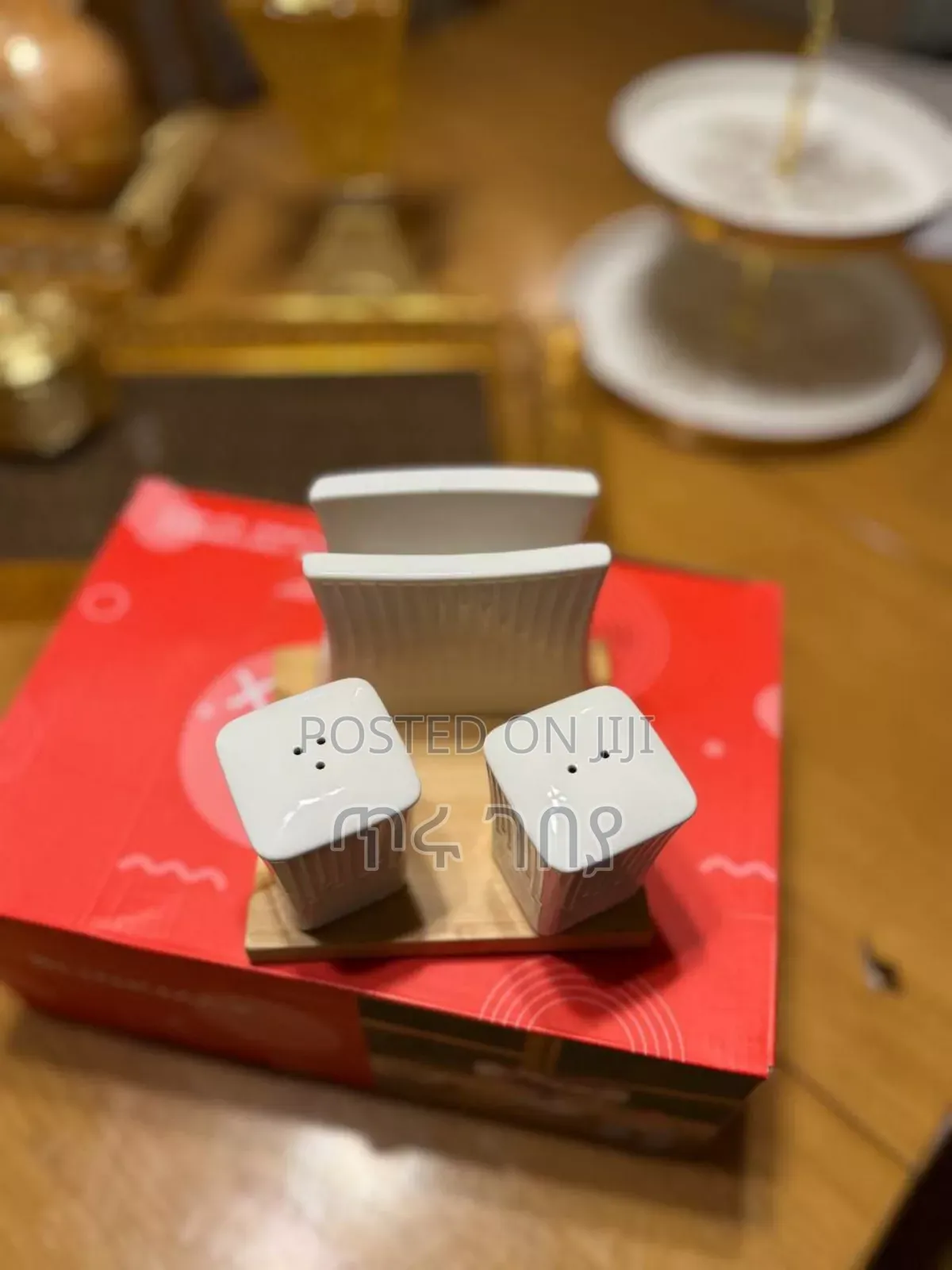 የሶፍት እና የጨው የሚጥሚጣ
ማቅረቢያ Spice Storage