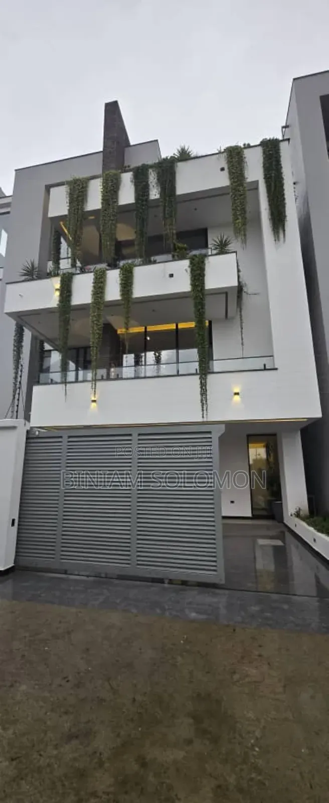 5bdrm Villa in Bole for rent