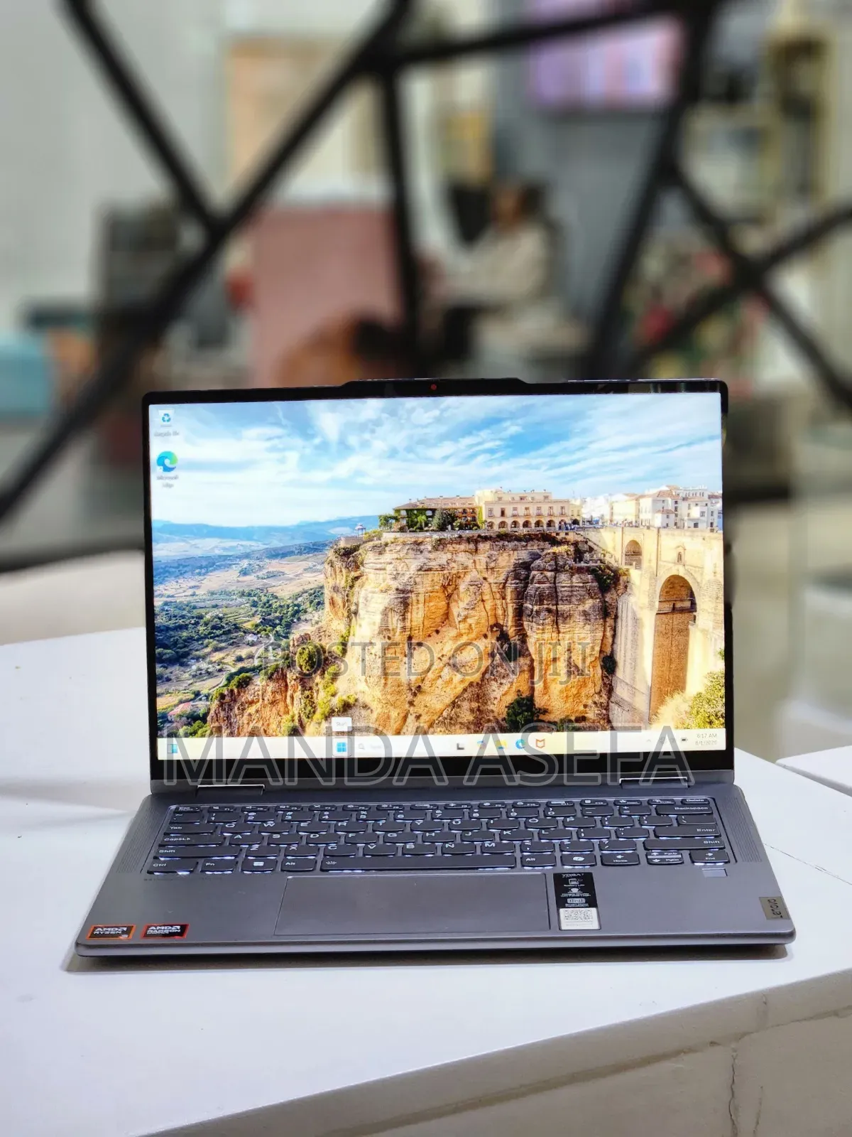 New Laptop Lenovo Yoga 7i 8GB AMD Ryzen 5 SSD 512GB