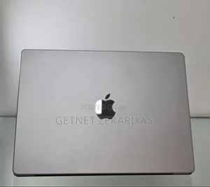 New Laptop Apple MacBook Pro 2024 M3 14-Inch 8GB Apple M3 Pro SSD 512GB