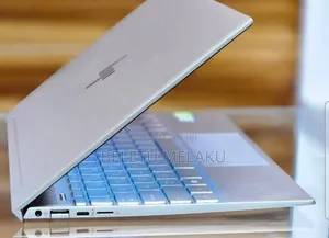 New Laptop HP Envy 14 8GB Intel Core I5 SSD 512GB