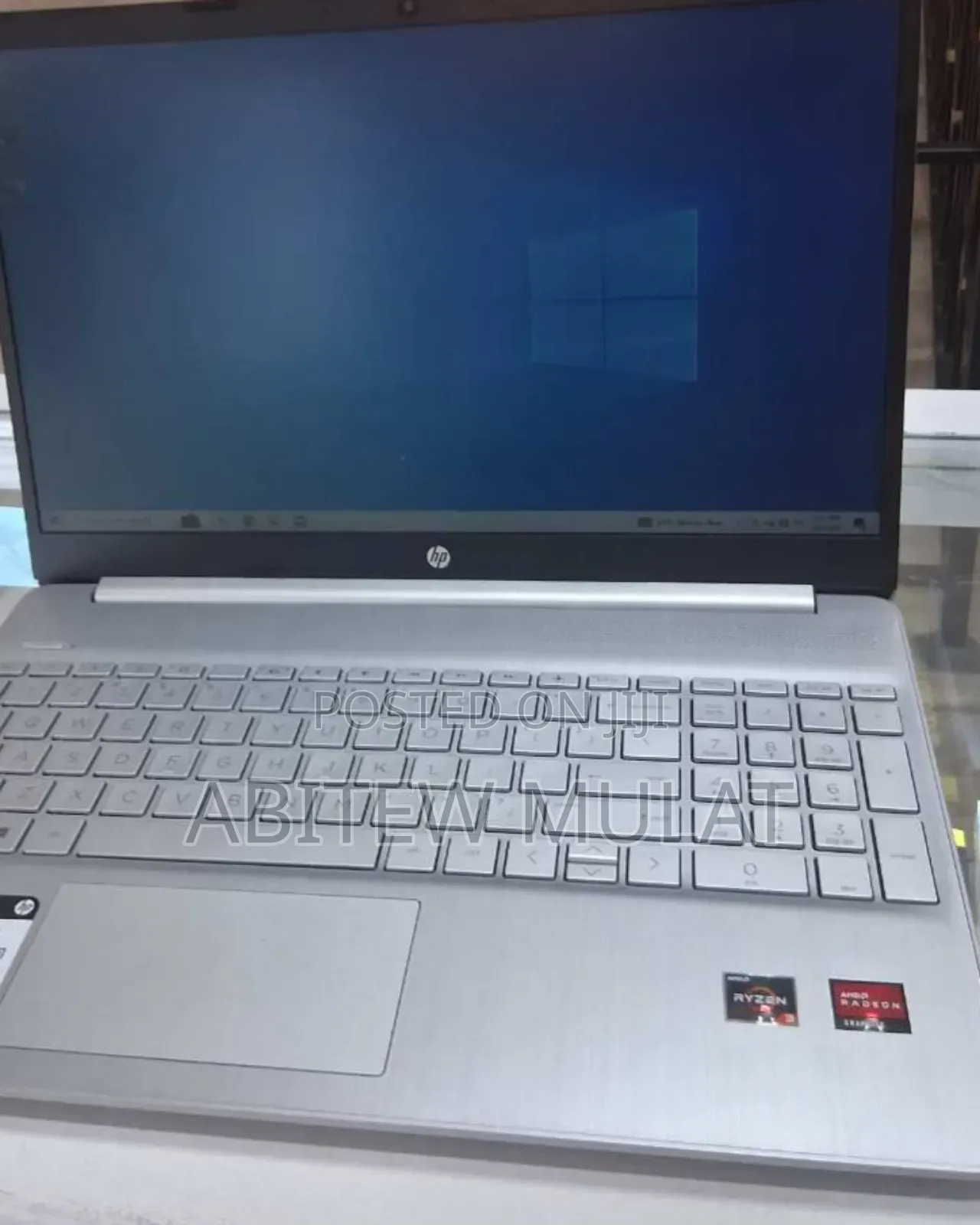 New Laptop HP Stream Notebook 8GB AMD Ryzen 3 SSD 256GB
