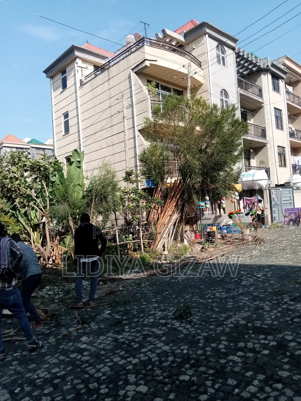 Furnished 5bdrm House in Akaky Kaliti for sale