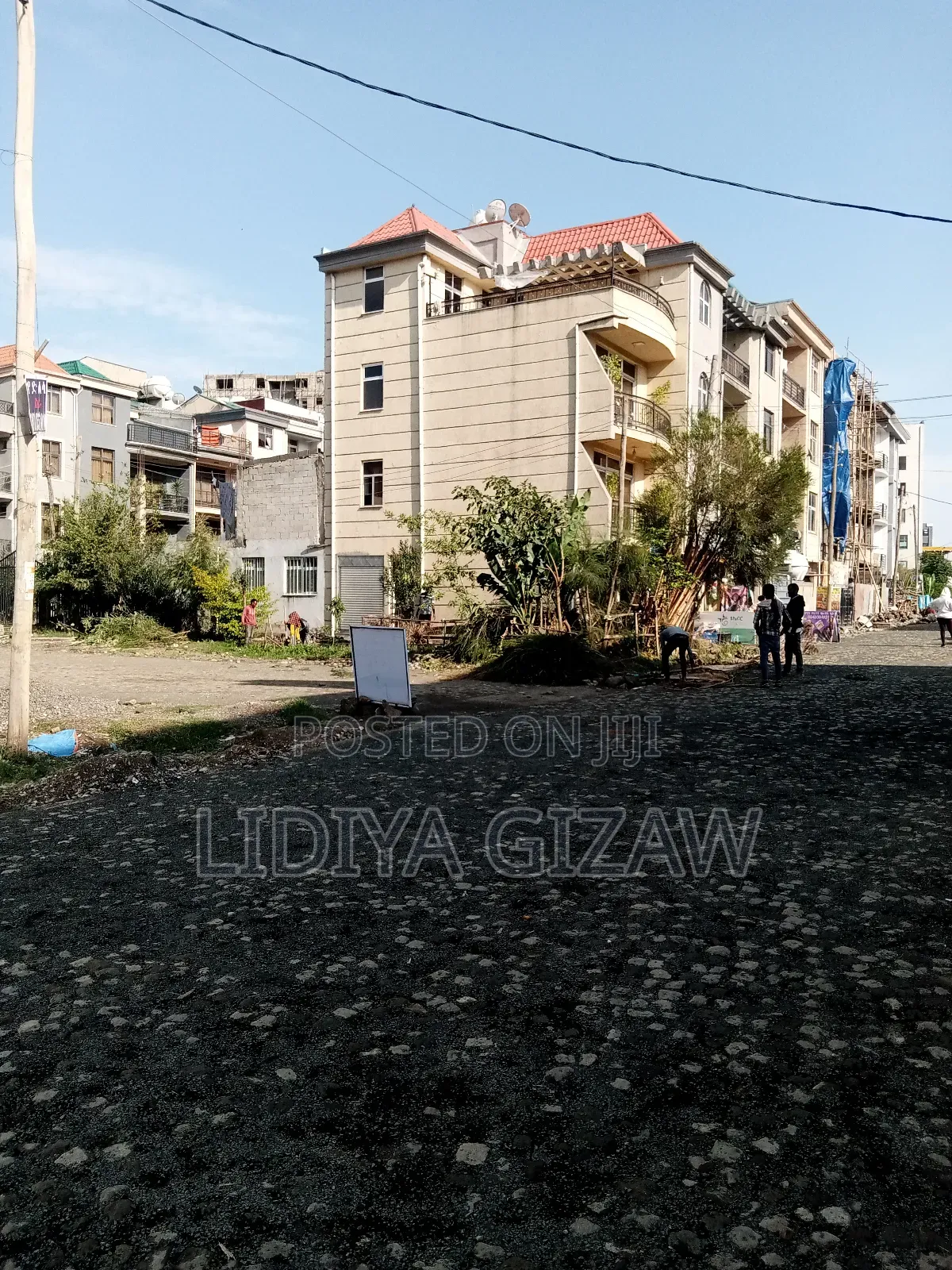 Furnished 5bdrm House in Akaky Kaliti for sale