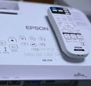 Brand New Epson Projector With Bag Remot