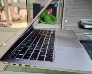 New Laptop Apple MacBook 2013 16GB Intel Core I5 SSD 512GB