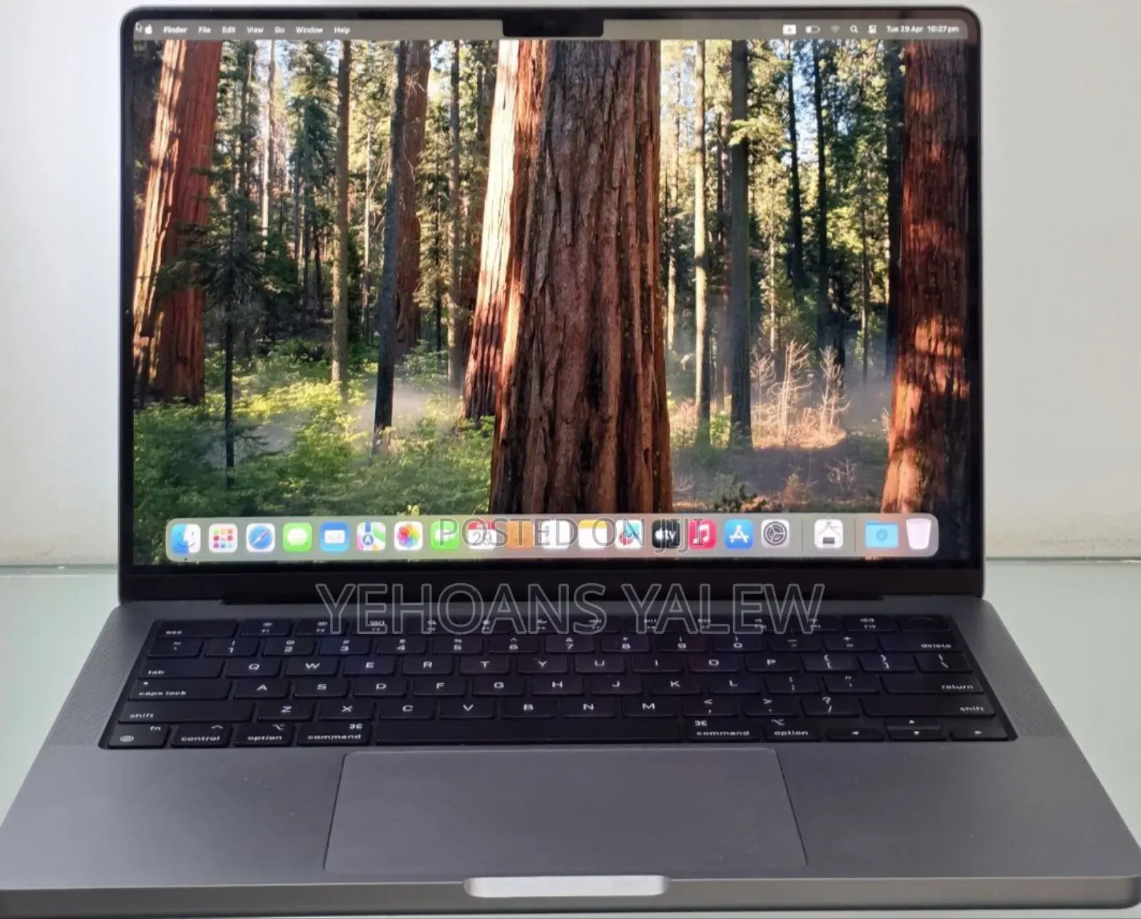 New Laptop Apple MacBook Pro 2023 M3 14-Inch 8GB Apple M3 SSD 512GB