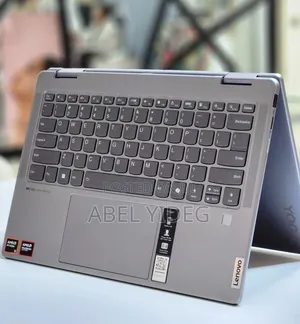 Photo - New Laptop Lenovo Yoga 700 16GB AMD Ryzen 5 SSD 512GB