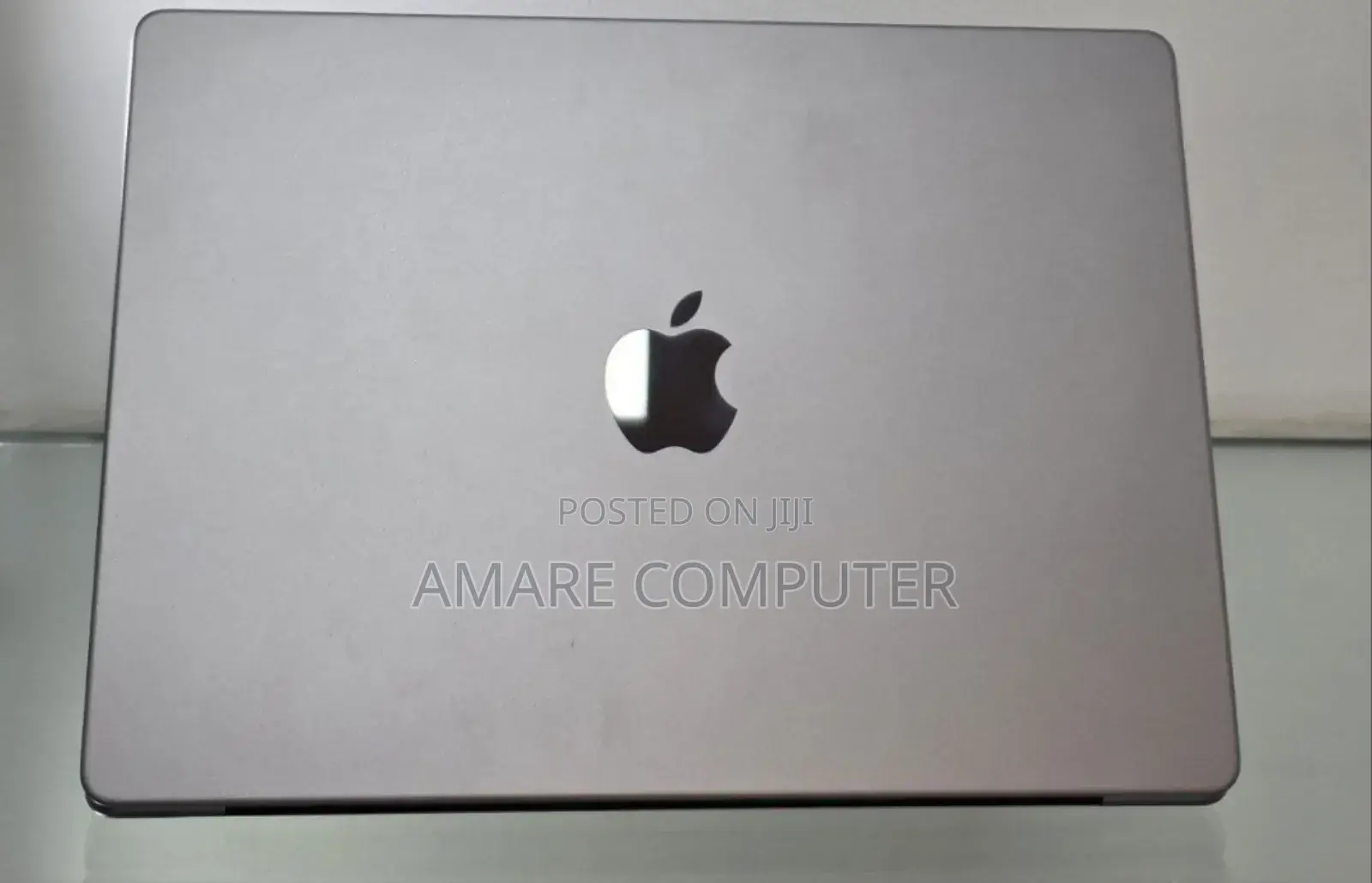 New Laptop Apple MacBook Pro 2023 M3 14-Inch 8GB Apple M3 Pro SSD 512GB