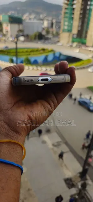 New Samsung Galaxy S23 128 GB White