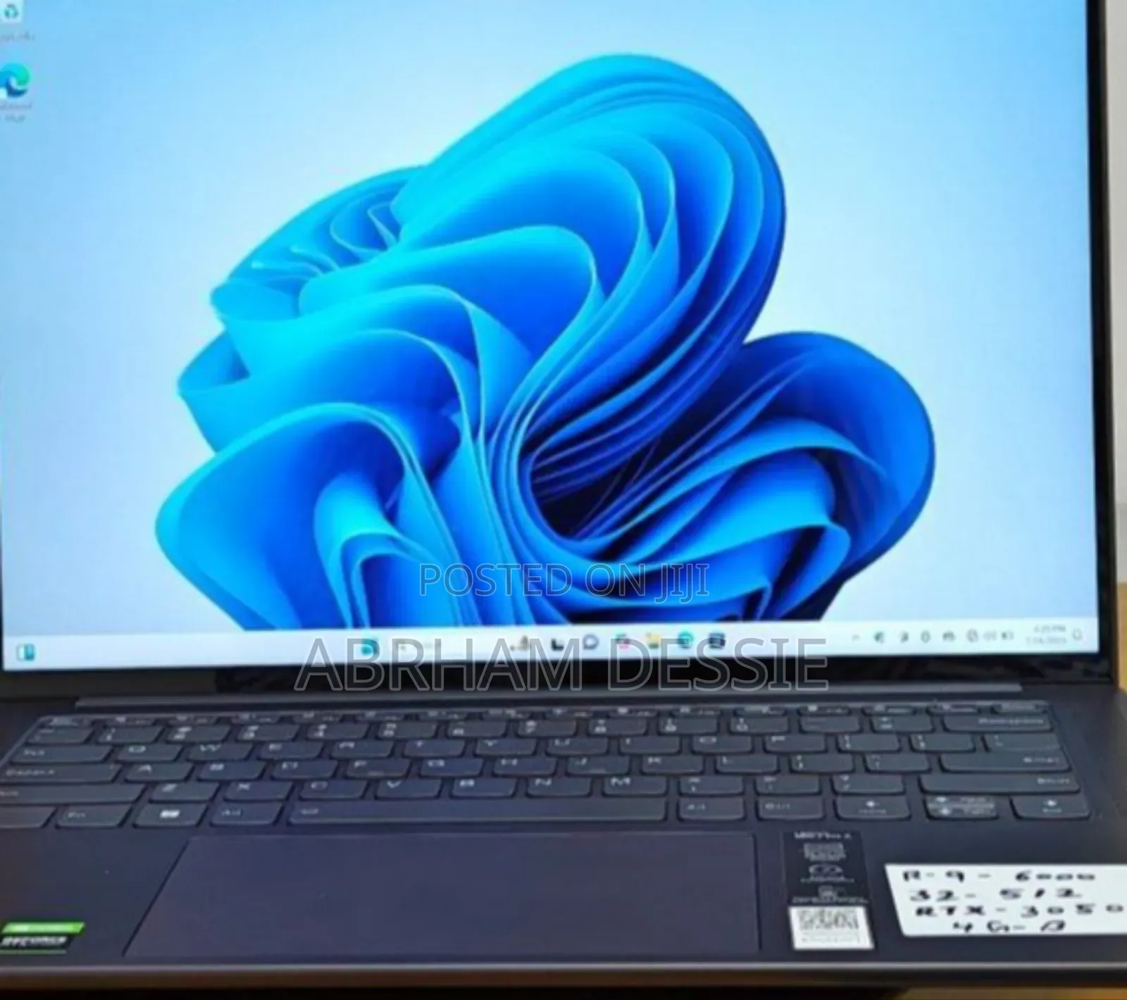 New Laptop Lenovo 32GB AMD Ryzen 9 SSD 512GB