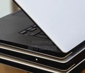 Photo - New Laptop Dell XPS 15 16GB Intel Core I5 SSD 512GB