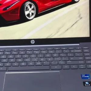 Photo - New Laptop HP Pavilion 17 16GB Intel Core I5 SSD 512GB