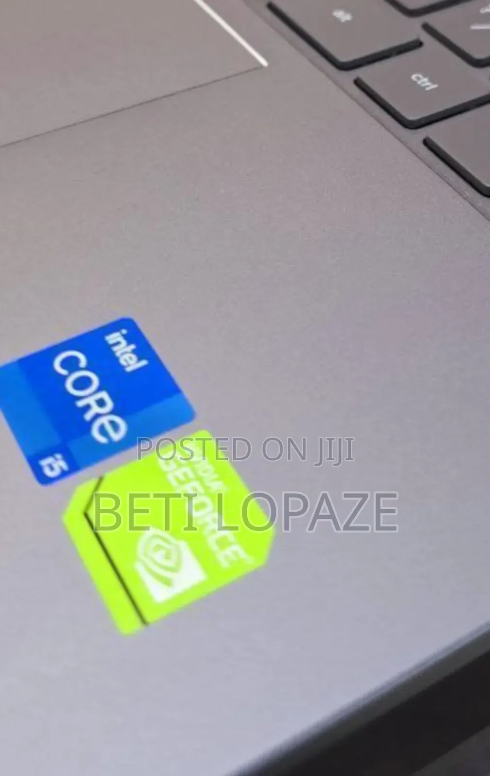 New Laptop HP Pavilion 17 16GB Intel Core I5 SSD 512GB