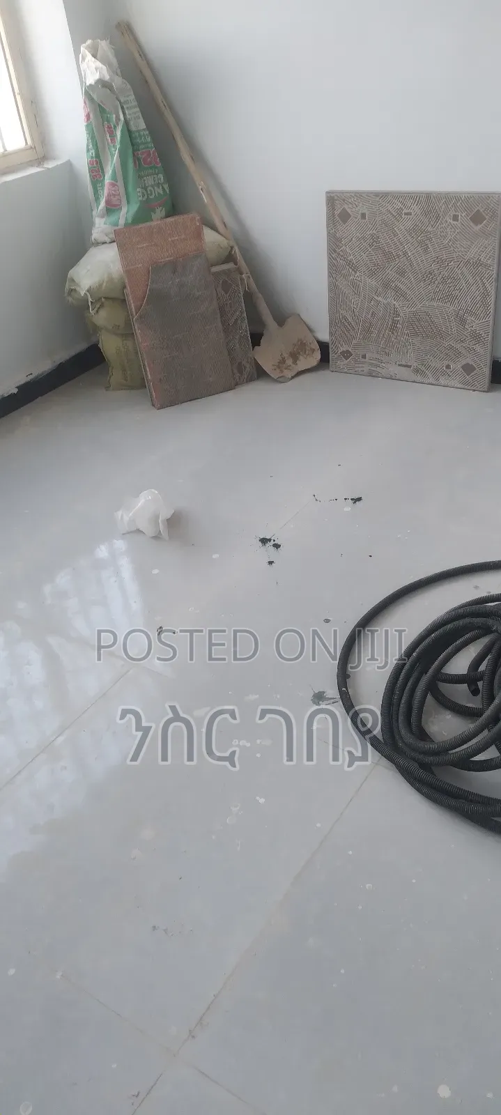 Furnished 3bdrm Condo in Ayat Mekedonia, Yeka for rent