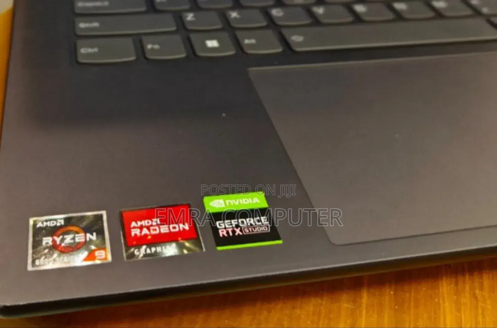 New Laptop Lenovo Yoga 7i 32GB AMD Ryzen 9 SSD 256GB