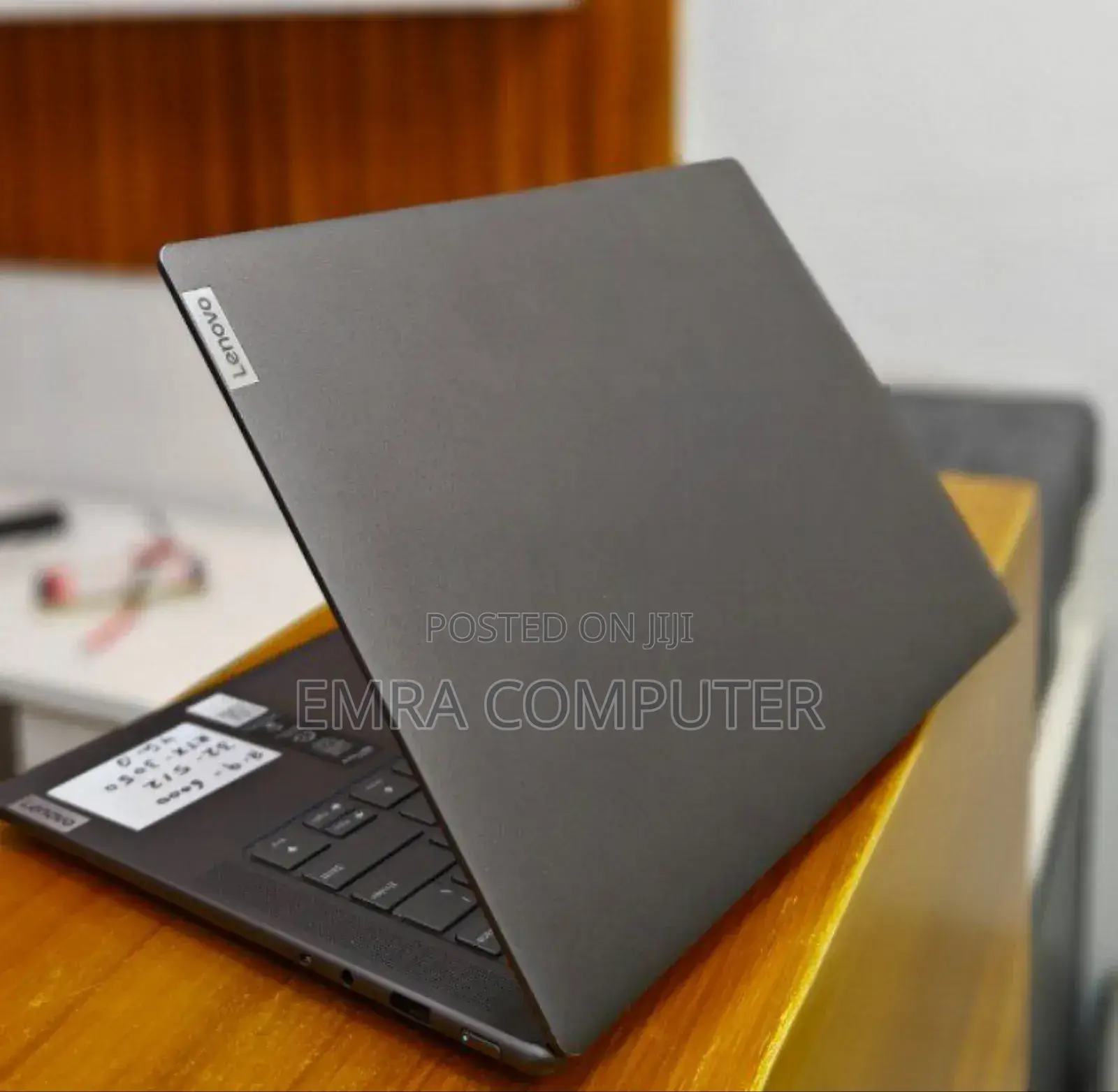 New Laptop Lenovo Yoga 7i 32GB AMD Ryzen 9 SSD 256GB