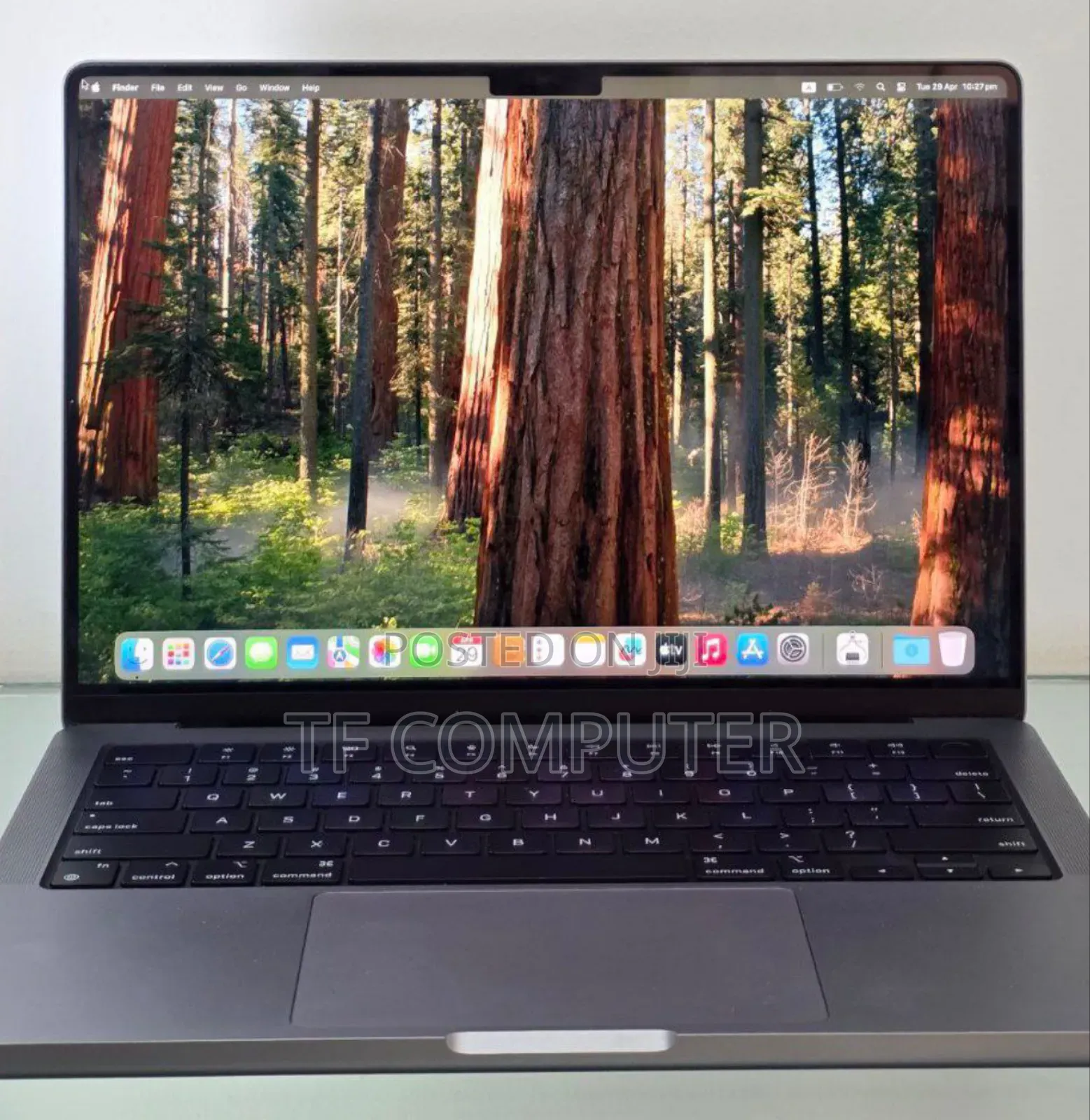 New Laptop Apple MacBook Pro 2023 M3 14-Inch 8GB Apple M3 Pro SSD 512GB
