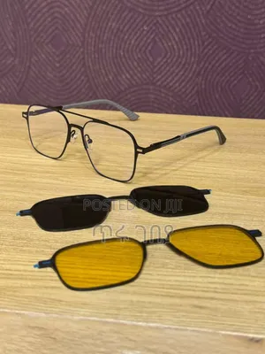 Photo - Marc Jacobs Classic Eye Glass