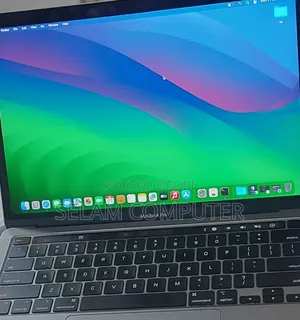 New Laptop Apple MacBook Pro 2022 M2 8GB Apple M2 SSD 256GB