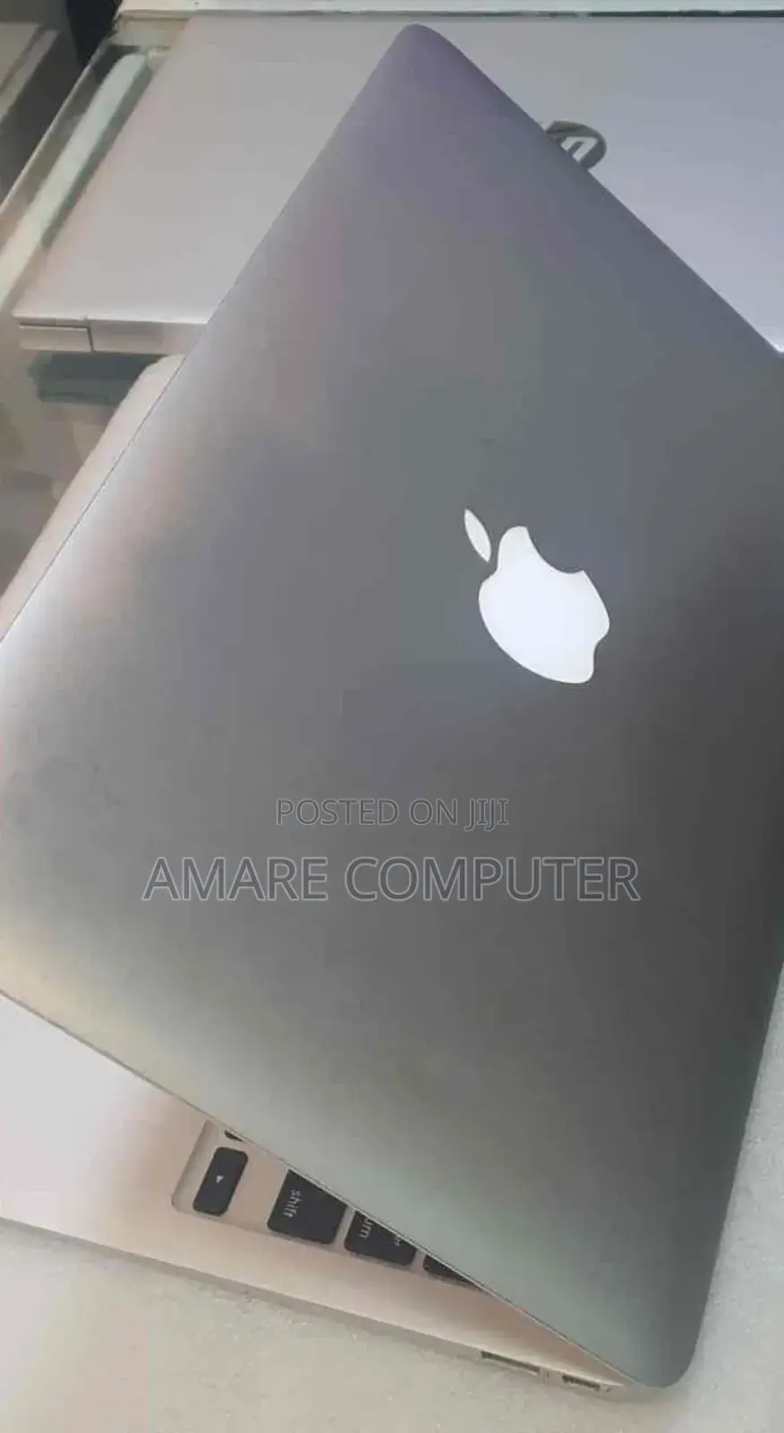 New Laptop Apple MacBook Air 2011 4GB Intel Core I5 SSD 128GB