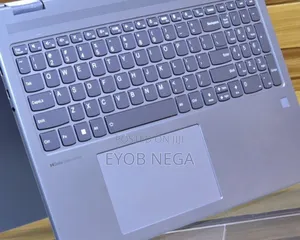 Photo - New Laptop Lenovo Yoga 7i 16GB Intel Core I7 SSD 512GB