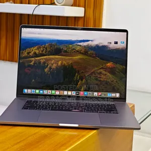 New Laptop Apple MacBook Pro 2019 64GB Intel Core i7 SSD 512GB