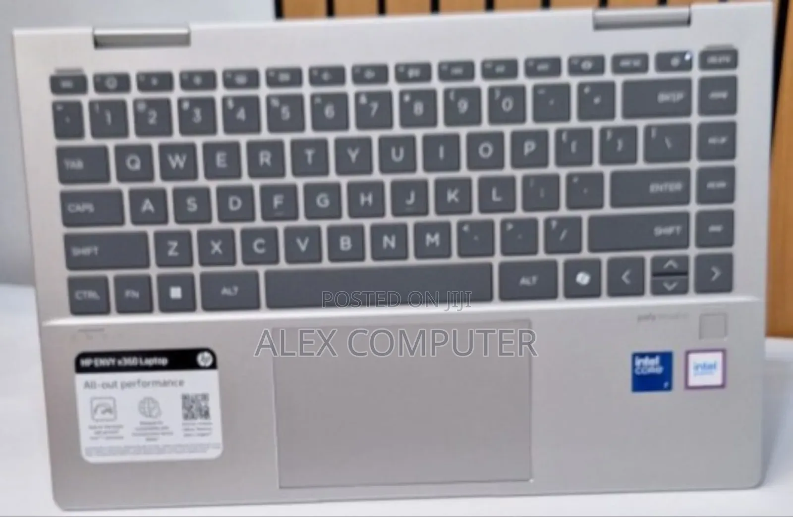 New Laptop HP Envy X360 16GB Intel Core I7 SSD 1T