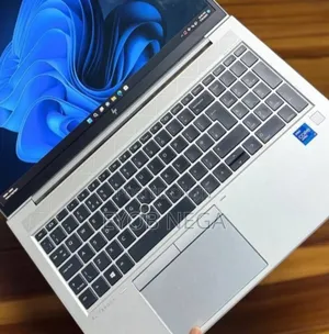 New Laptop HP EliteBook 850 G8 32GB Intel Core I7 SSD 512GB