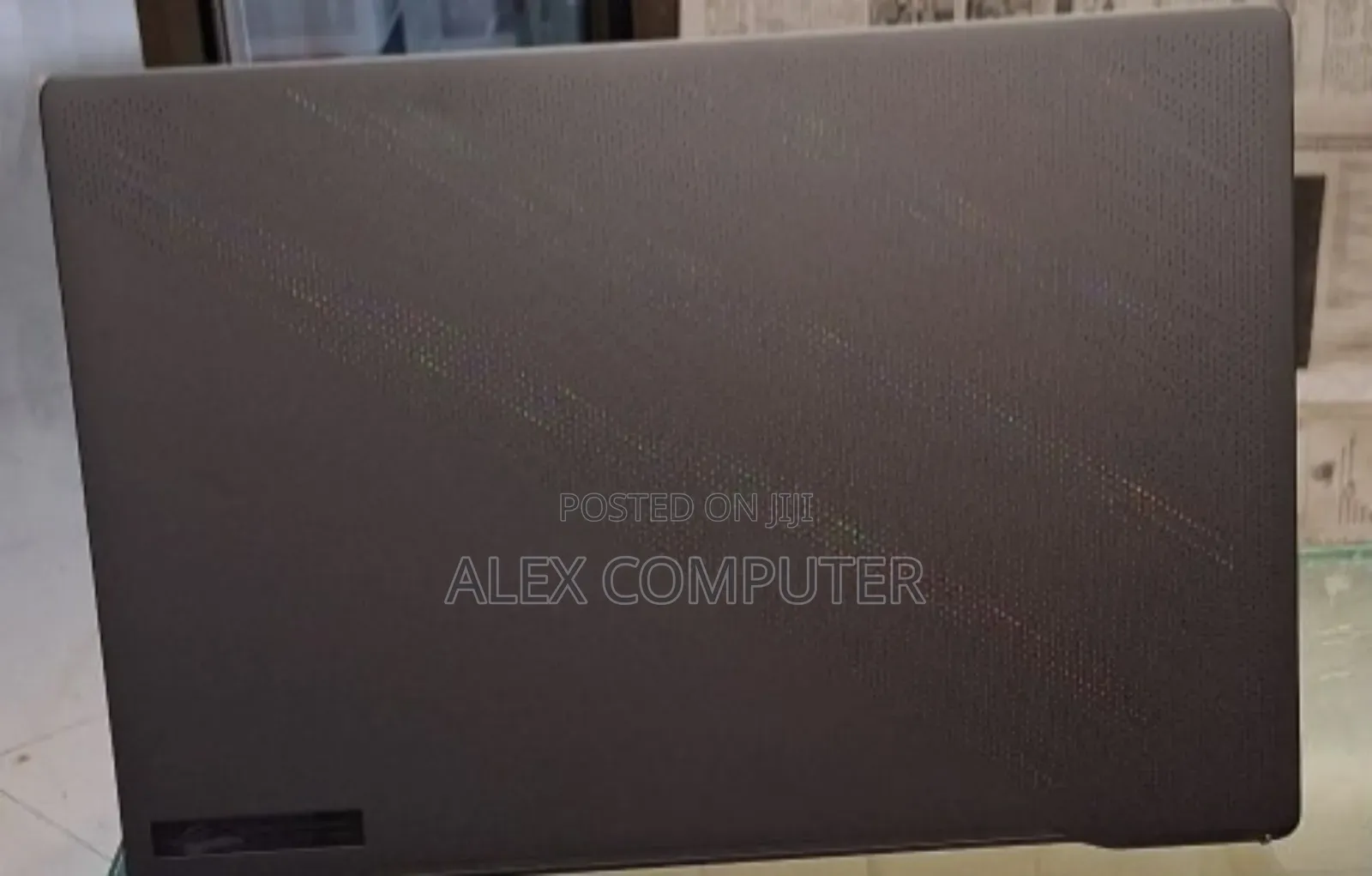 New Laptop Asus ROG Zephyrus G16 16GB Intel Core I9 SSD 1T