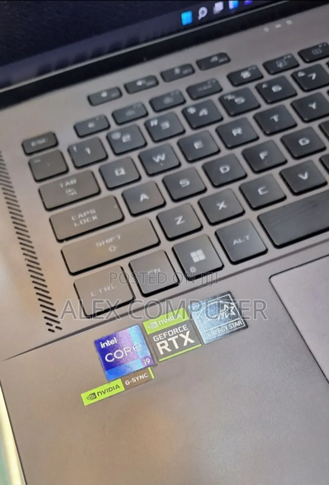 New Laptop Asus ROG Zephyrus G16 16GB Intel Core I9 SSD 1T