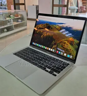 New Laptop Apple MacBook Air 2020 M1 8GB Apple M1 SSD 256GB