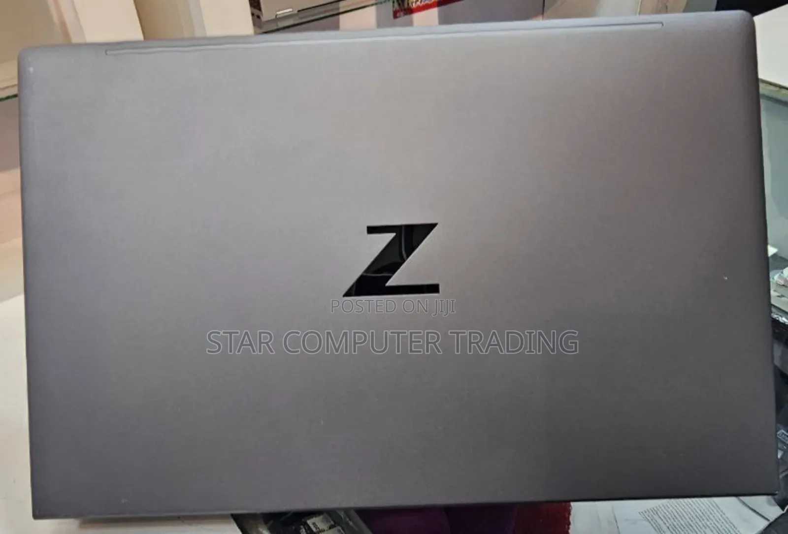 New Laptop HP ZBook Firefly G8 32GB Intel Core I7 SSD 1T