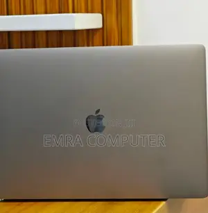New Laptop Apple MacBook Pro 2019 16GB Intel Core I7 SSD 512GB