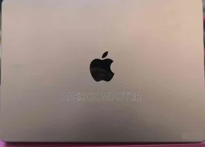 Photo - New Laptop Apple MacBook Pro 2021 M1 32GB Apple M1 Pro SSD 1T