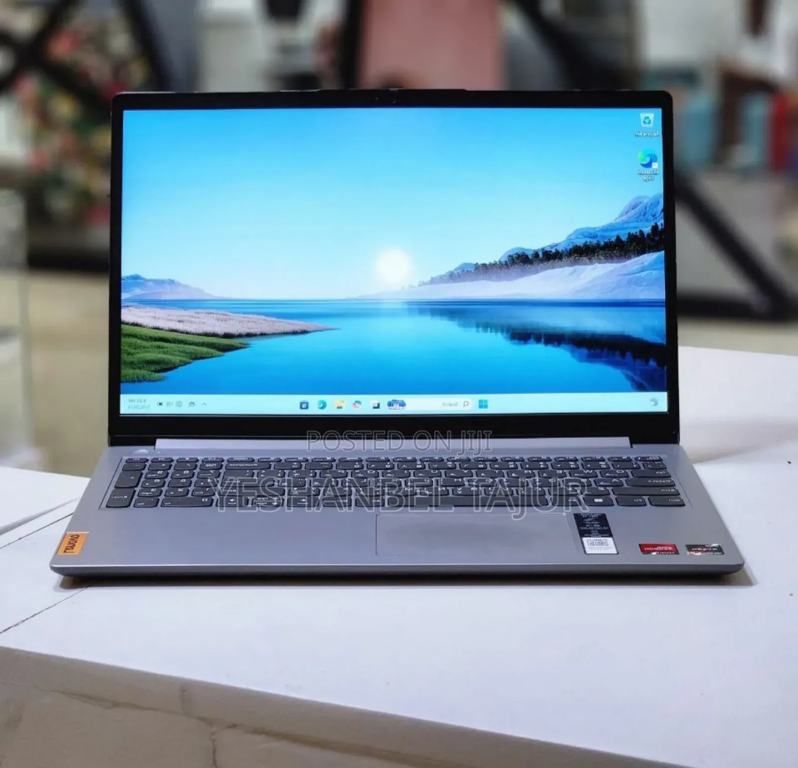New Laptop Lenovo Ideapad 3 8GB AMD Ryzen 5 SSD 512GB