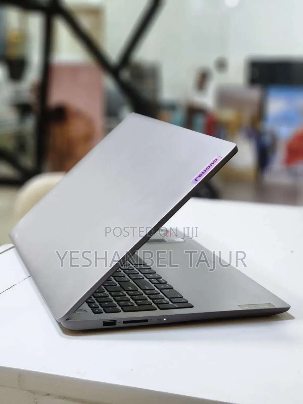 New Laptop Lenovo Ideapad 3 8GB AMD Ryzen 5 SSD 512GB