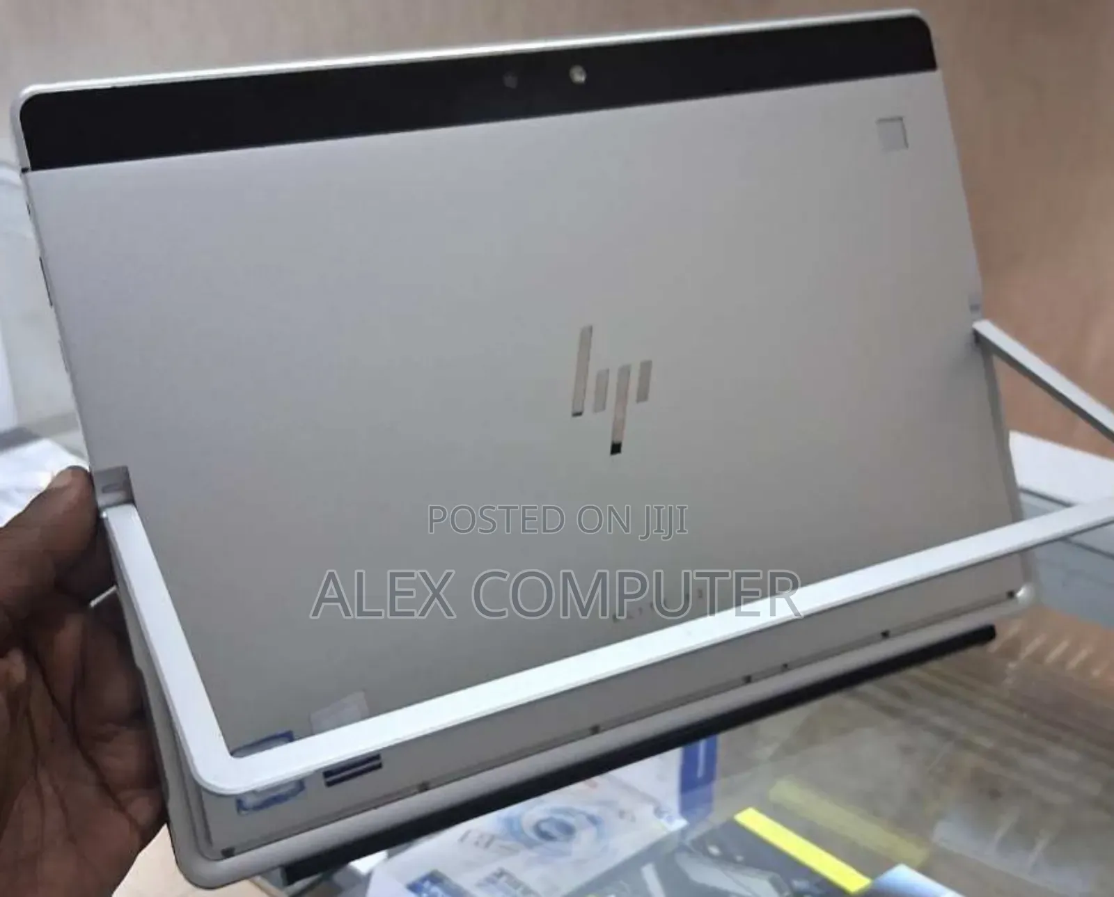 New Laptop HP Elite X2 1012 8GB Intel Core I5 SSD 256GB