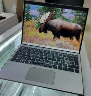 New Laptop HP Elite X2 1012 8GB Intel Core I5 SSD 256GB