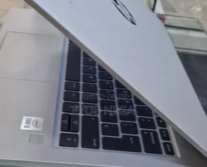 New Laptop HP ProBook 430 G7 16GB AMD Ryzen 5 SSD 512GB