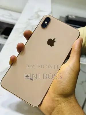 Photo - New Apple iPhone XS Max 256 GB Gold