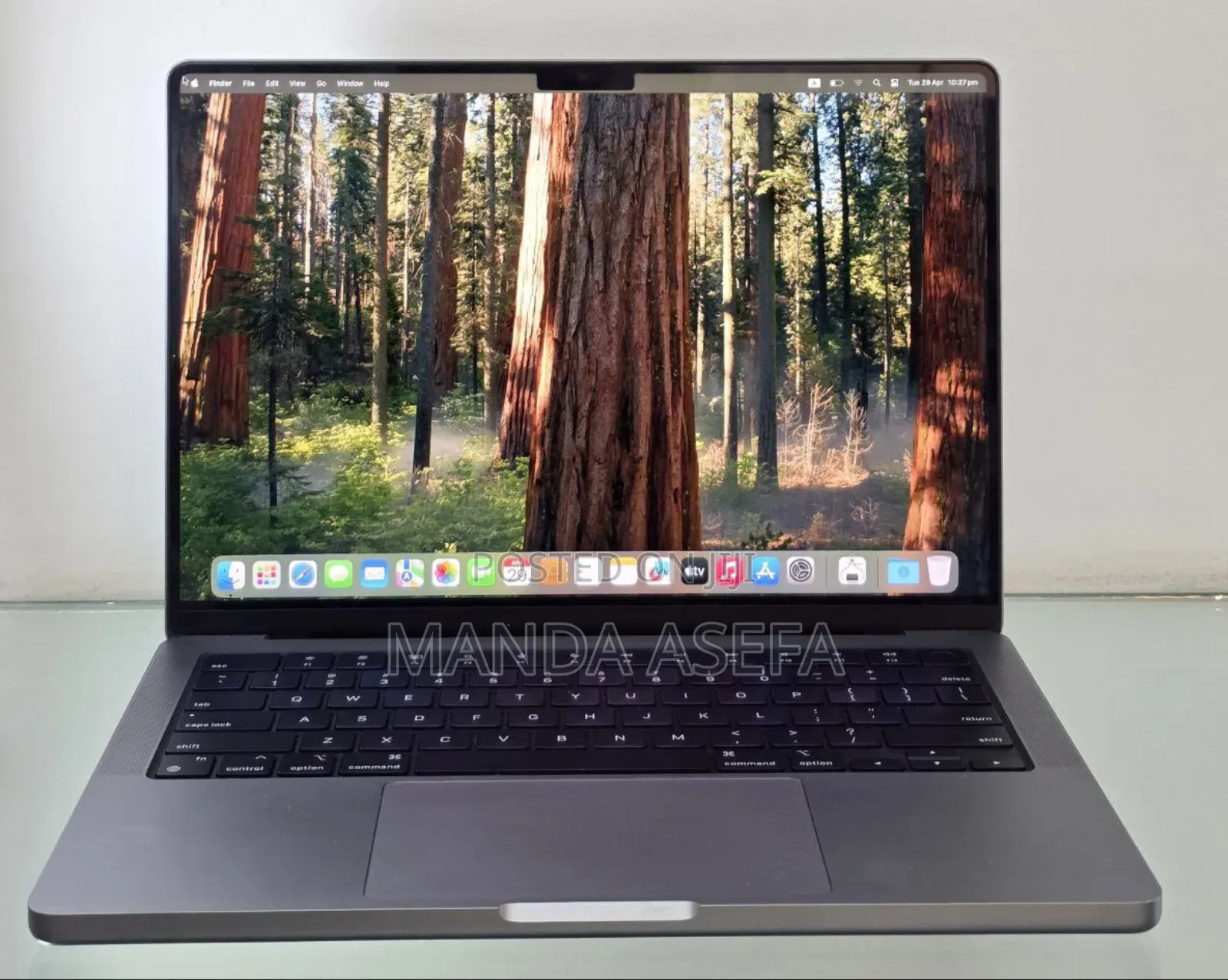 New Laptop Apple MacBook Pro 8GB Apple M3 SSD 512GB