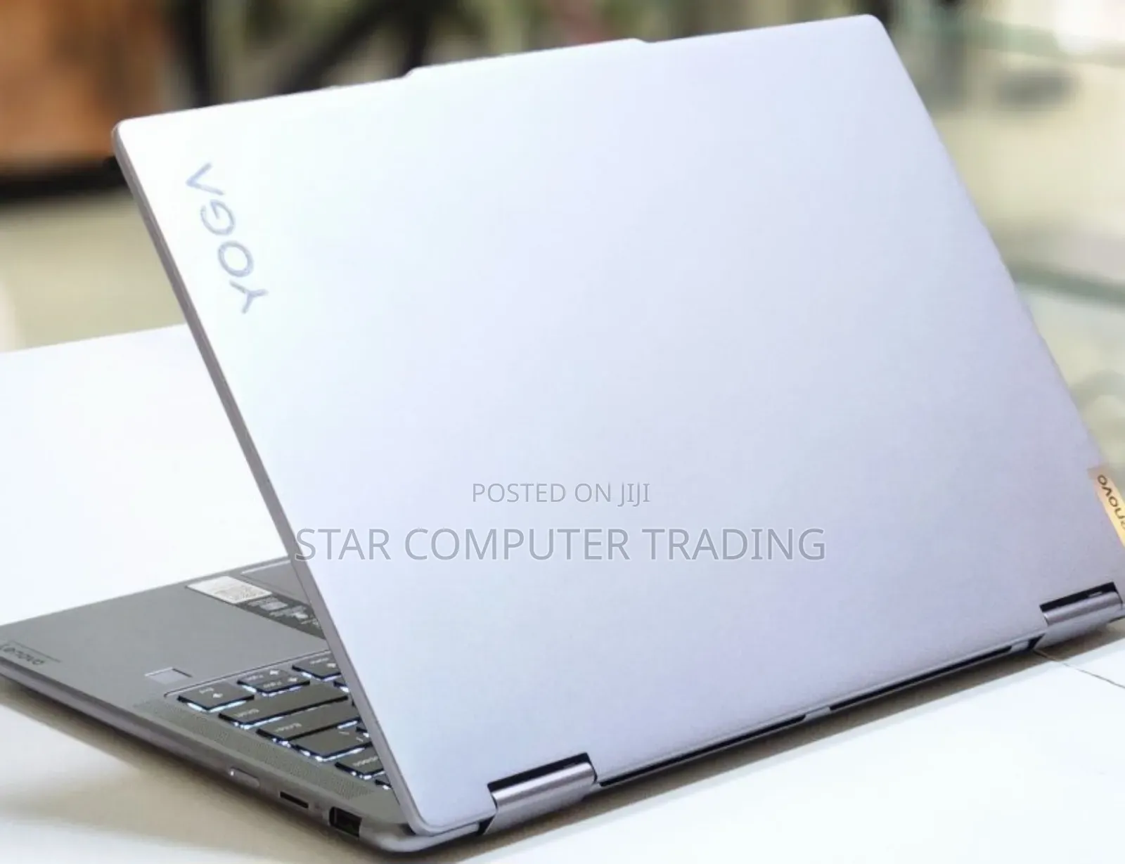 New Laptop Lenovo Yoga 700 8GB AMD Ryzen 5 SSD 512GB