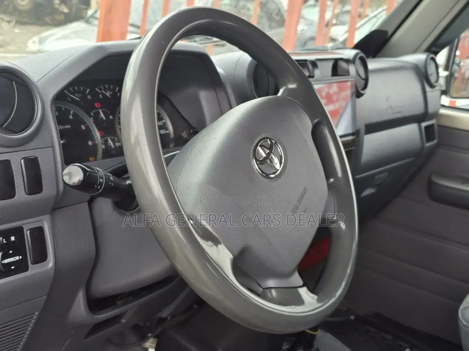 Toyota Land Cruiser 2015 Brown