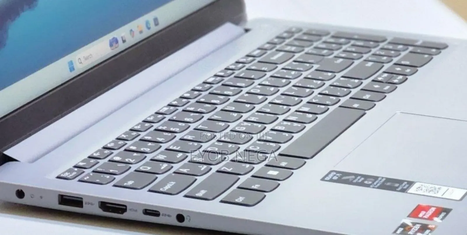 New Laptop Lenovo IdeaPad 1 8GB AMD Ryzen 5 SSD 512GB