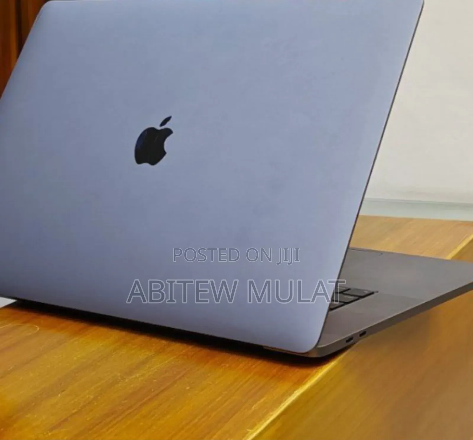 New Laptop Apple MacBook Pro 2019 16GB Intel Core I7 SSD 512GB