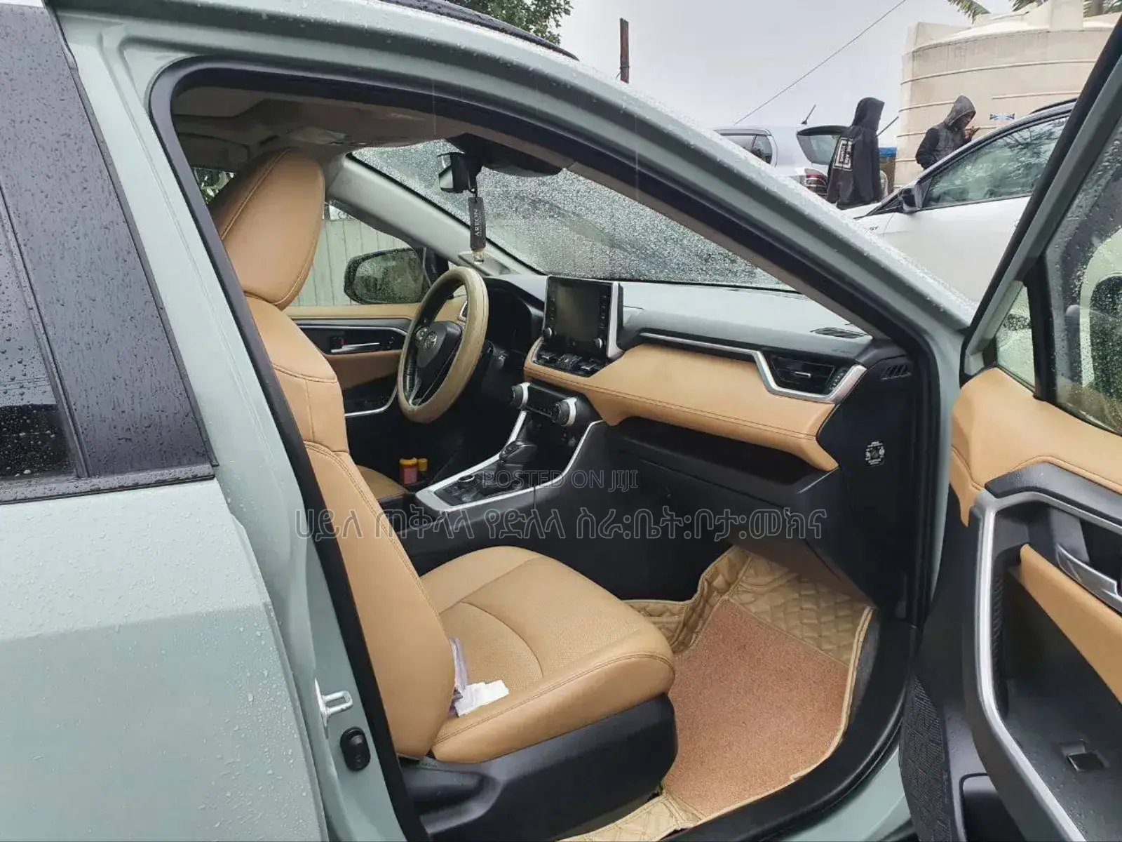 Toyota RAV4 2021 Green