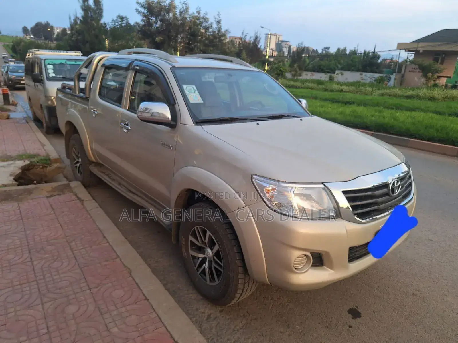 Toyota Hilux 2015 Gray